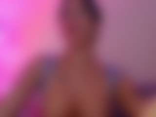 LaylaCruzRose's Live Sex Cam Show