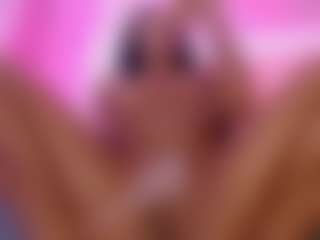 LaylaCruzRose's Live Sex Cam Show