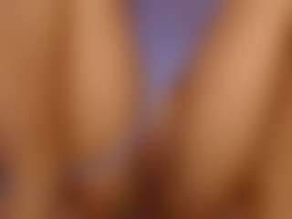 LaylaCruzRose's Live Sex Cam Show