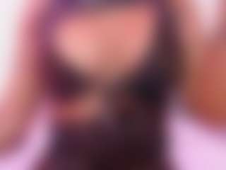 LaylaCruzRose MILF webcam performer live streaming