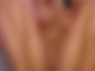 LaylaCruzRose's Live Sex Cam Show