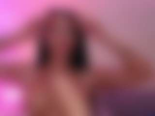 LaylaCruzRose's Live Sex Cam Show