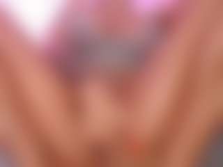 LaylaCruzRose's Live Sex Cam Show