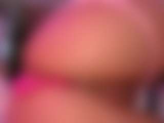 LaylaCruzRose's Live Sex Cam Show