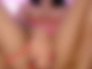 Live cam show with LaylaCruzRose - Foot Fetish on StripNow
