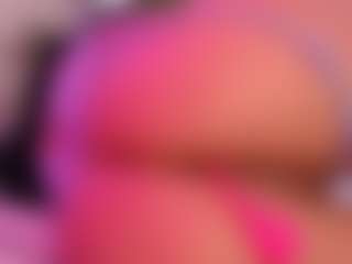 LaylaCruzRose's Live Sex Cam Show