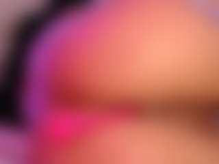LaylaCruzRose's Live Sex Cam Show