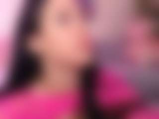 LaylaCruzRose's Live Sex Cam Show