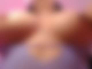 LaylaCruzRose's Live Sex Cam Show