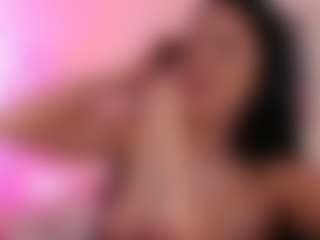 LaylaCruzRose's Live Sex Cam Show