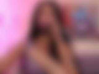 LaylaCruzRose's Live Sex Cam Show