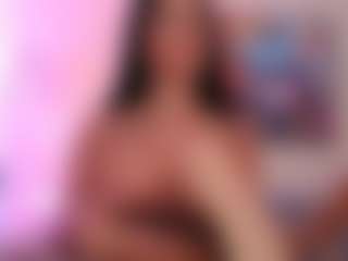 LaylaCruzRose's Live Sex Cam Show