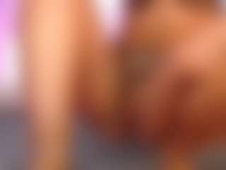 LaylaCruzRose's Live Sex Cam Show