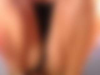 LaylaCruzRose's Live Sex Cam Show