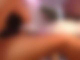 Live cam show with LaylaCruzRose - Strip on Soda Cam