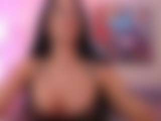 Live cam show with LaylaCruzRose - Drinking on Mixed Magazine Live
