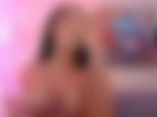 Live cam show with LaylaCruzRose - Big Tits on Camsoda