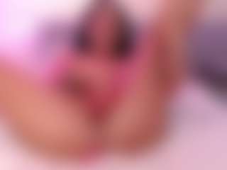 LaylaCruzRose's Live Sex Cam Show