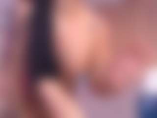 Live cam show with LaylaCruzRose - Foot Fetish Curvy on luckytryst.com
