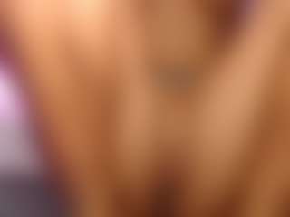 LaylaCruzRose's Live Sex Cam Show