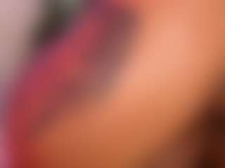 Live cam show with LaylaCruzRose - BBW White on Camsoda | romania