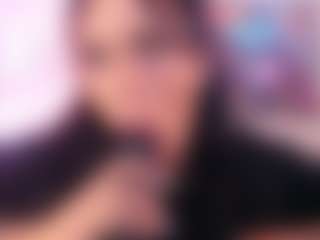 LaylaCruzRose's Live Sex Cam Show