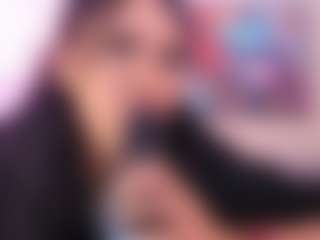 LaylaCruzRose's Live Sex Cam Show