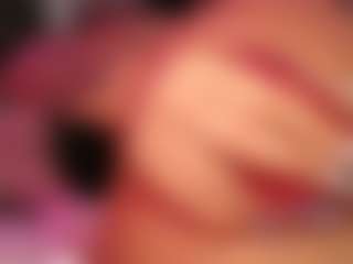 LaylaCruzRose's Live Sex Cam Show