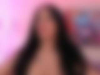 Live cam show with LaylaCruzRose - Wet on Camsoda