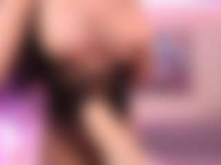 LaylaCruzRose's Live Sex Cam Show