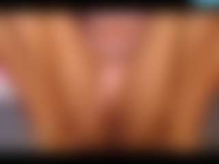 LaylaCruzRose's Live Sex Cam Show