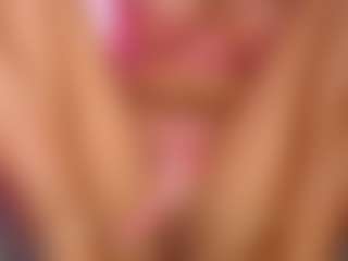 LaylaCruzRose's Live Sex Cam Show
