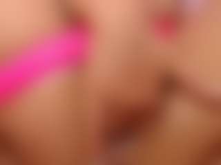 LaylaCruzRose's Live Sex Cam Show