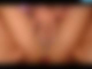LaylaCruzRose's Live Sex Cam Show