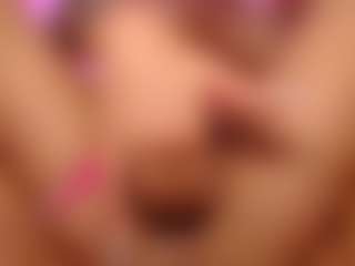LaylaCruzRose's Live Sex Cam Show