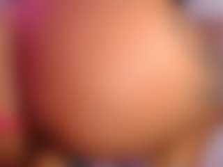 Show de cam en vivo con LaylaCruzRose - Squirt en Camsoda