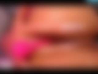 LaylaCruzRose's Live Sex Cam Show