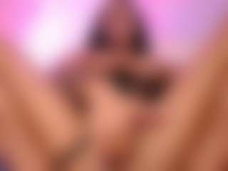 LaylaCruzRose's Live Sex Cam Show