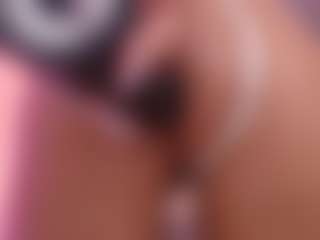 LaylaCruzRose's Live Sex Cam Show