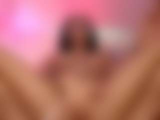 LaylaCruzRose's Live Sex Cam Show