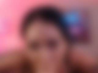 Live cam show with LaylaCruzRose - Curvy Young Adult on Camsoda