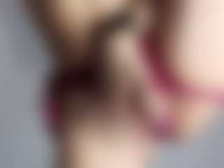 Live cam show with Cassie - Nipple Piercings on Dolls Live