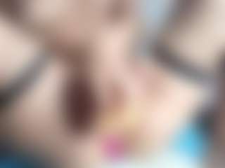 Live cam show with Cassie - Fingers on fuck-show.com