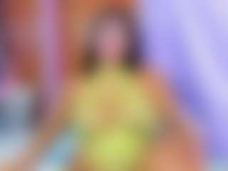 Live cam show with Madison - Flashing on Instabang
