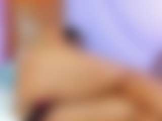 Live cam show with Madison - Lesbian on sexylivex.com