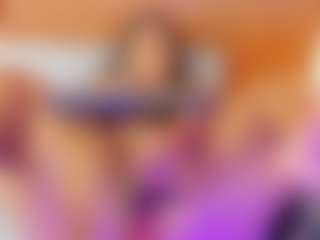 Live cam show with Madison - MILF on justonemore.cc