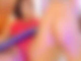 Madison MILF webcam performer live streaming
