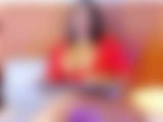 Live cam show with Madison - Public on Camsoda