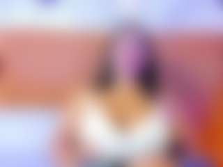 Live cam show with Madison - Lovense MILF on SpunkLive