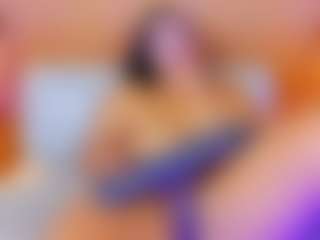 Live cam show with Madison - Public BBW on Chatstar